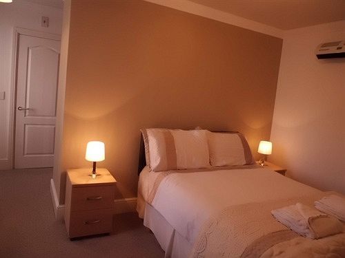 The Golden Lion Bed and breakfast